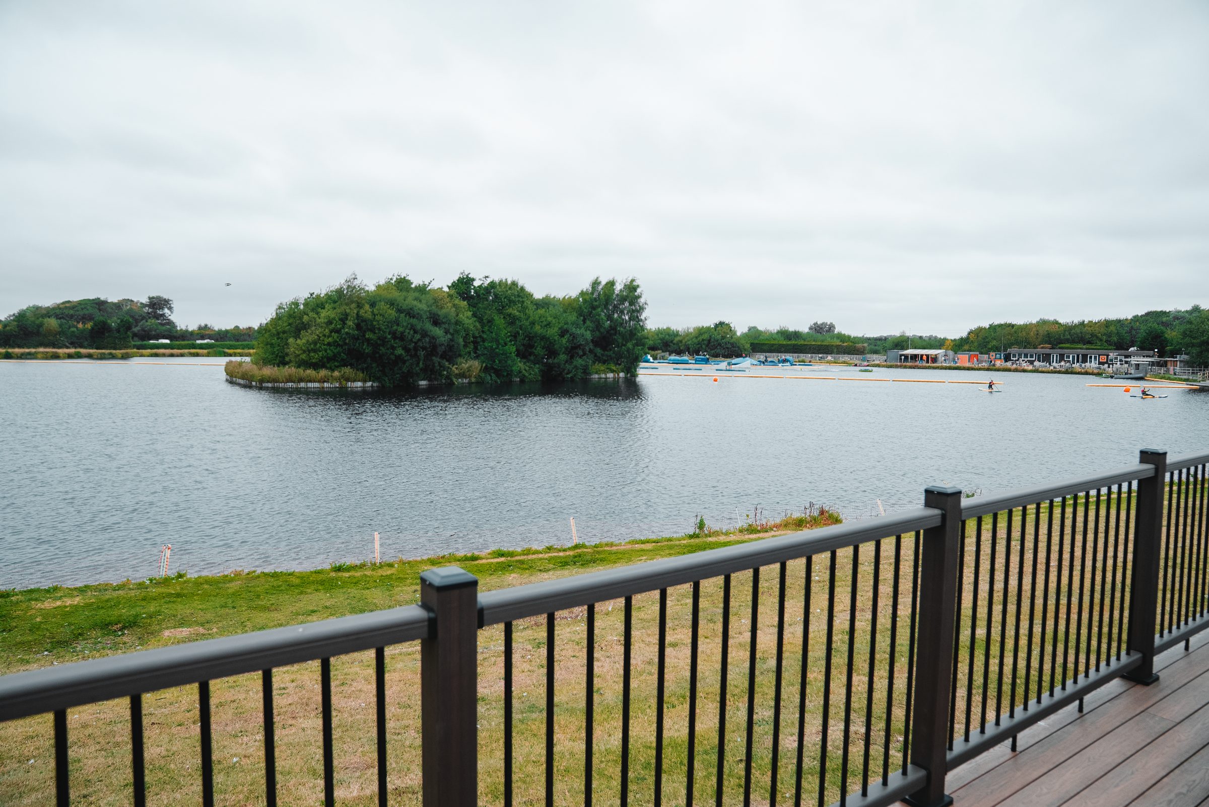 Signature Lake View 4 Lodge with hot tub at Ream Hills Holiday Park